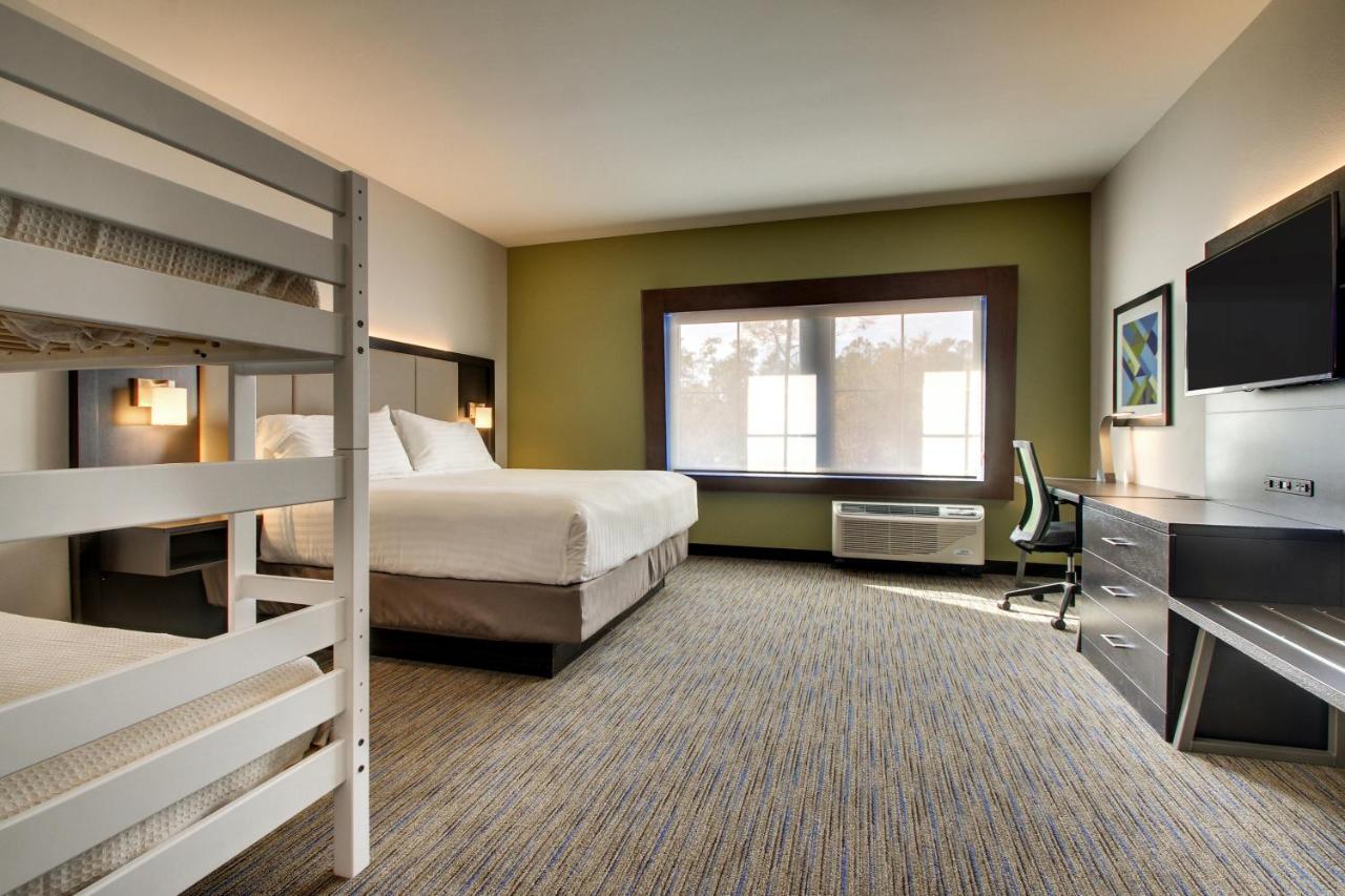 Holiday Inn Express & Suites Charleston Ne Mt Pleasant Us17 By Ihg Mount Pleasant Exterior photo